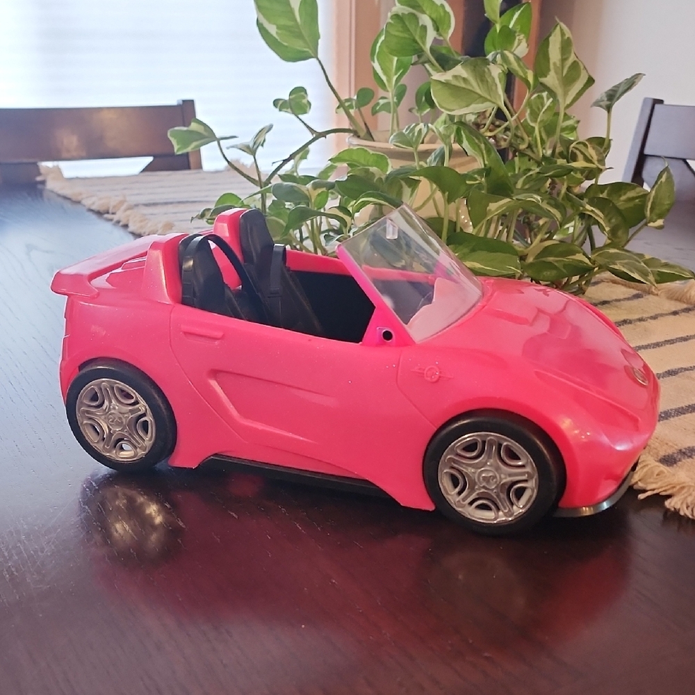 Barbie Pink Convertible Toy Car